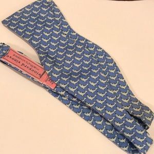 Gently worn vineyard vines bow tie